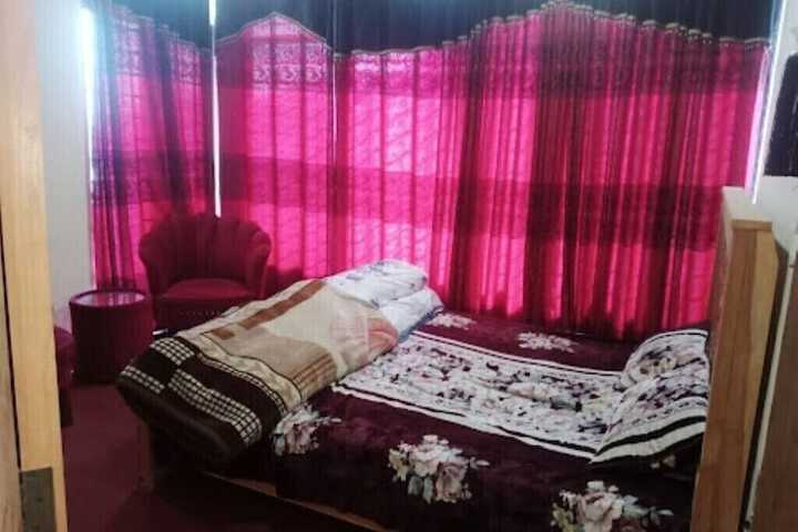 Qinwan Hotel & Suites