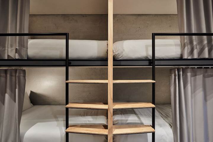 Room 16 of 57