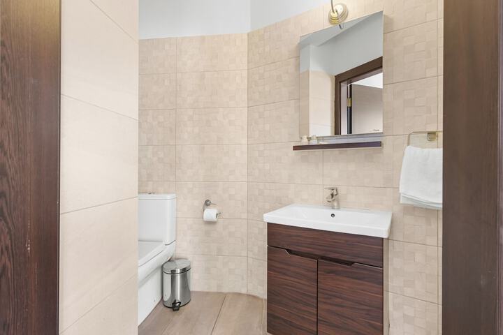 Clean Restrooms