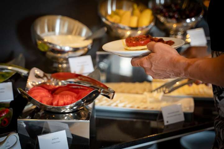 Dining 70 of 119