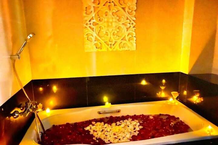 Bath Interior