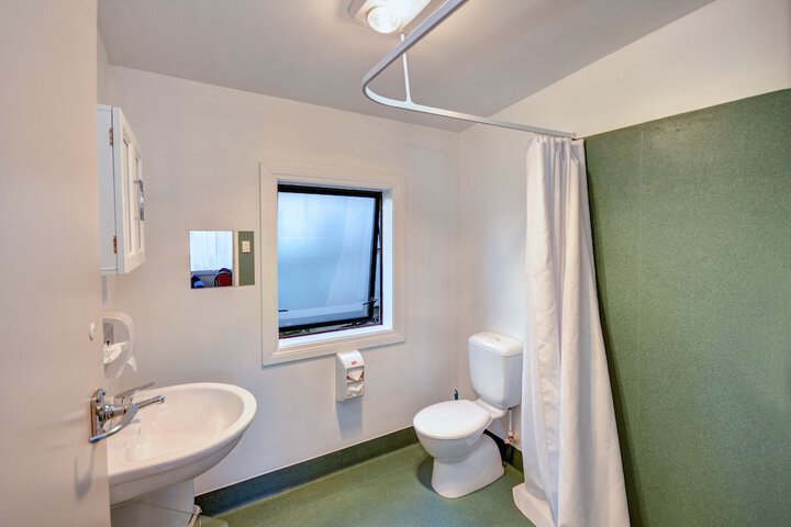 Room 53 of 74