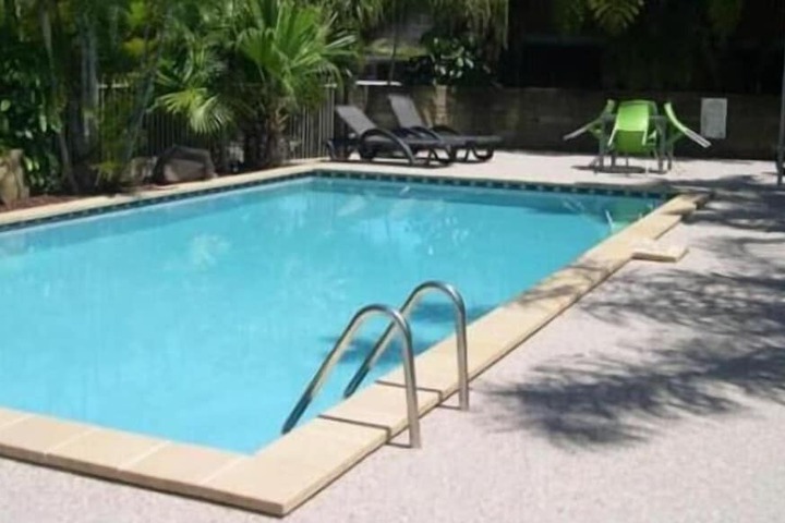 Pools & Facilities