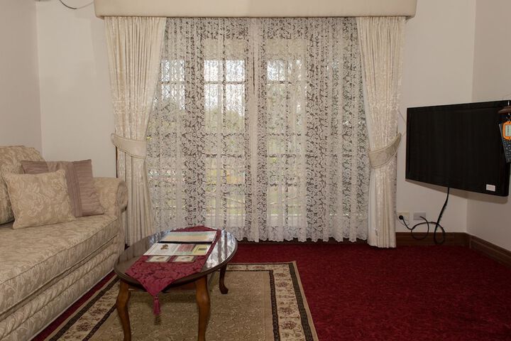 Room 4 of 29