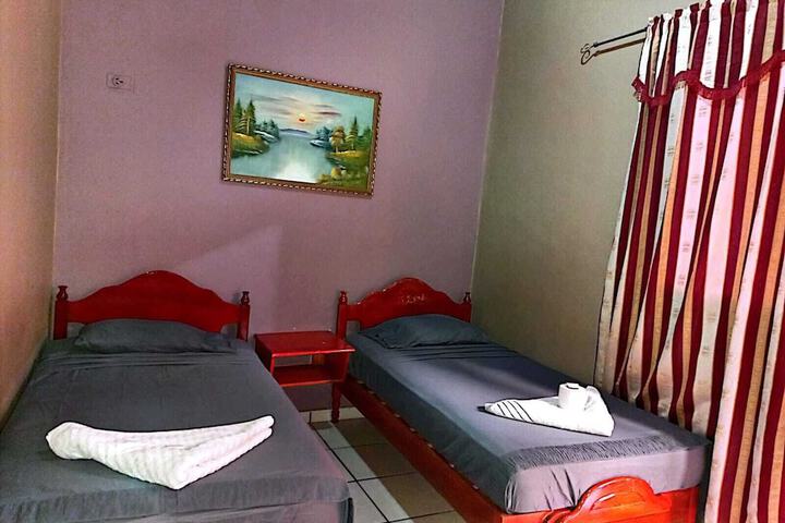 Room 8 of 23