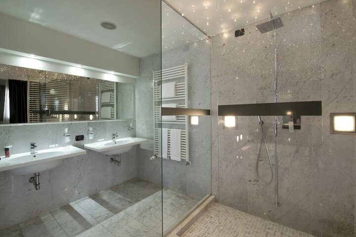Bath Photo