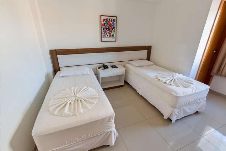 Room 9 of 24