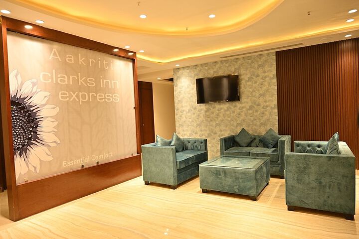 Hotel Interior 4 of 27