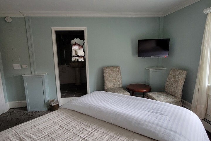 Room 88 of 206