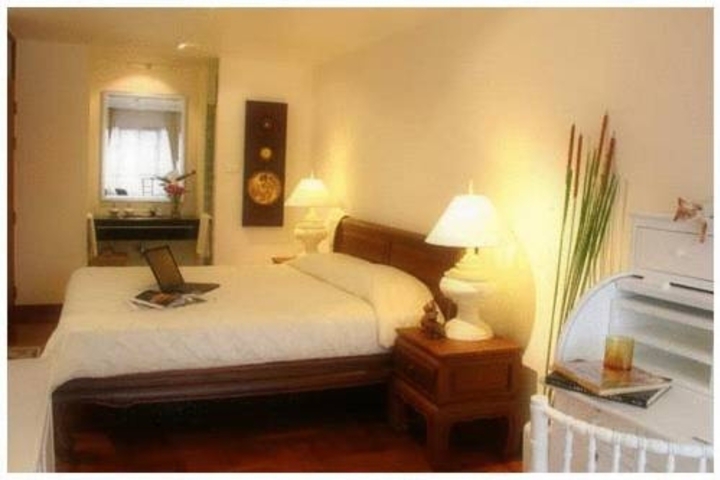 FRANGIPANI SERVICE RESIDENCES