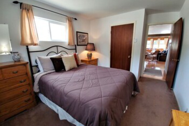 Room 21 of 24