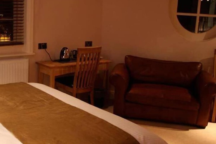 Room 29 of 64