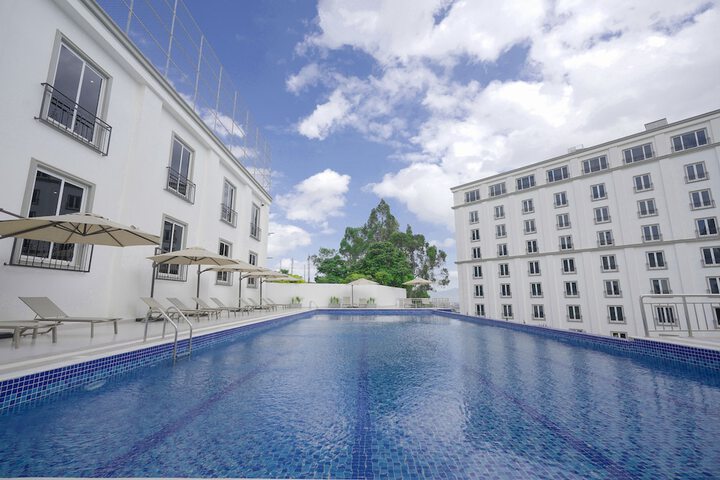 Pool 63 of 76