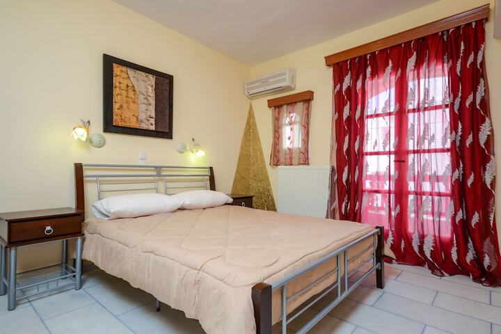 Room 30 of 85