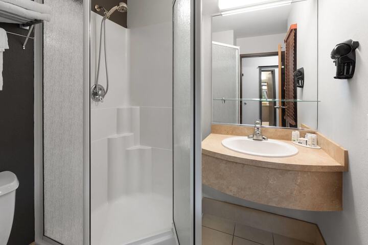 Clean Restrooms