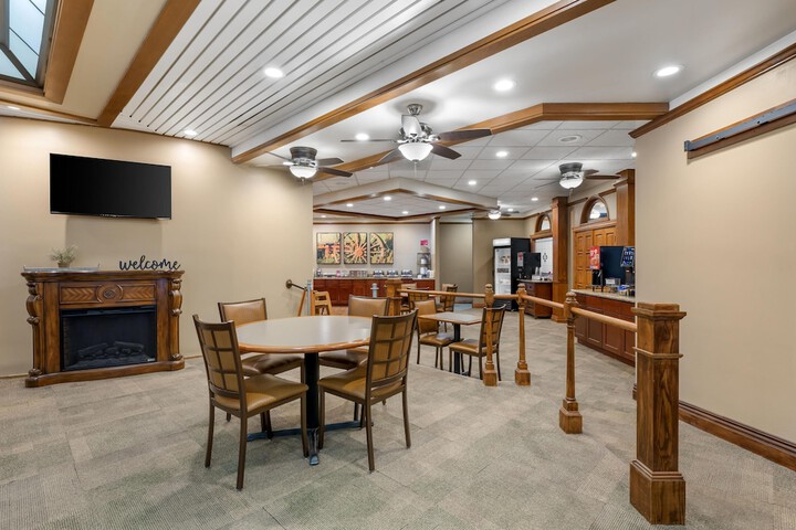 Breakfast area