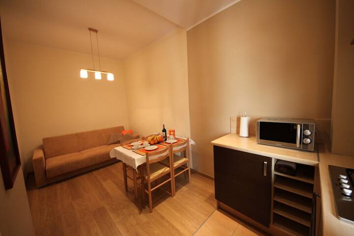 Room 12 of 31