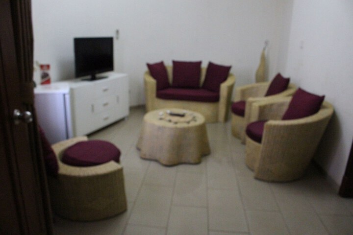 Room 18 of 33