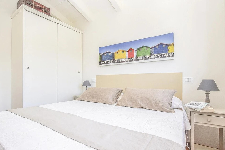 Room 3 of 14