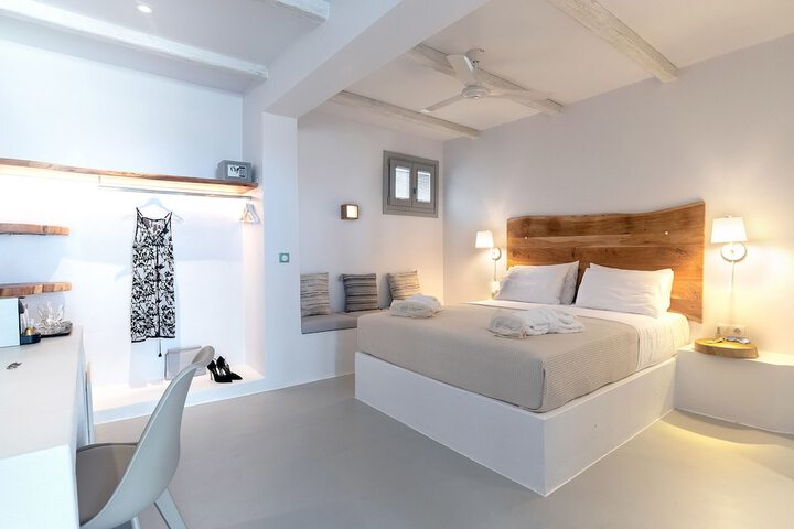 Room 6 of 138