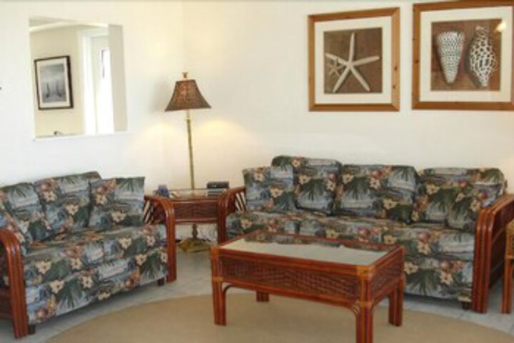 Room 10 of 21