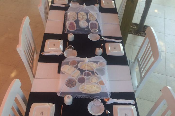 Breakfast/Coffee Service 21 of 44