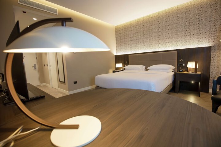 Room 18 of 46