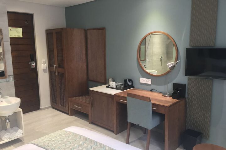 Room 18 of 47