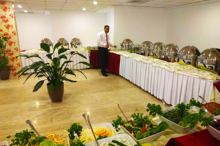 Dining 69 of 74
