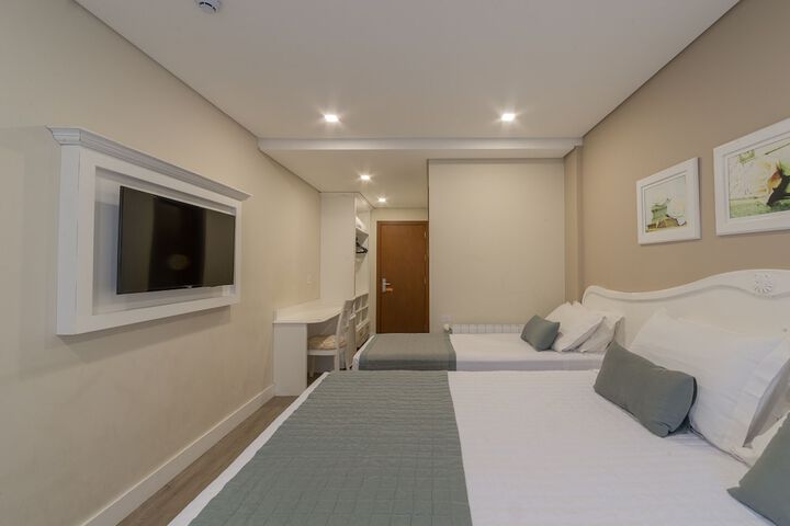 Room 50 of 123