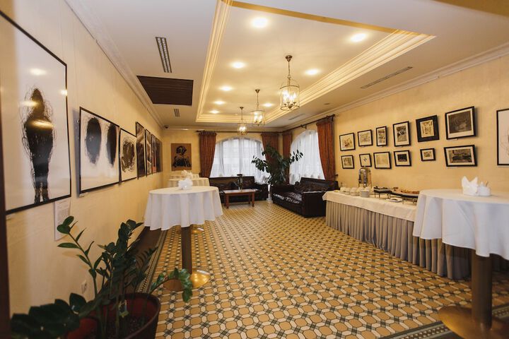 Lobby Entry