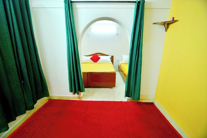 Room 3 of 11