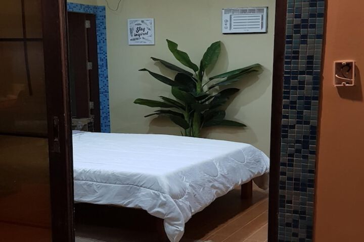 Room 6 of 22