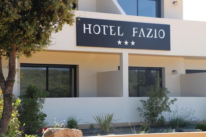 Hotel 27 of 28