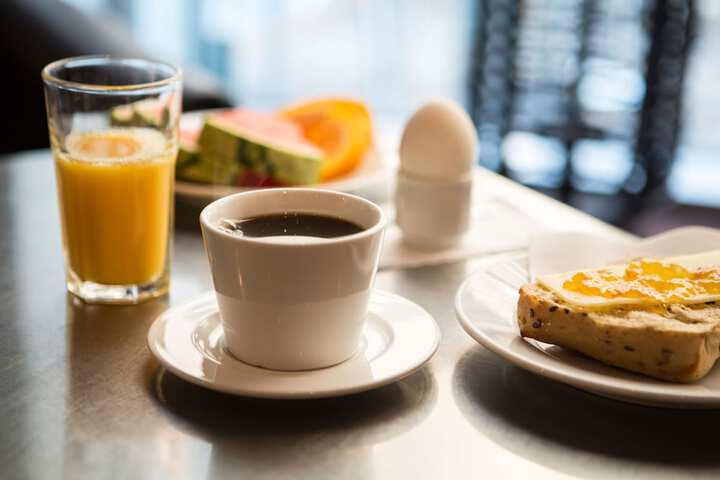 Breakfast/Coffee Service 79 of 94
