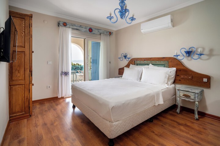 Room 5 of 29