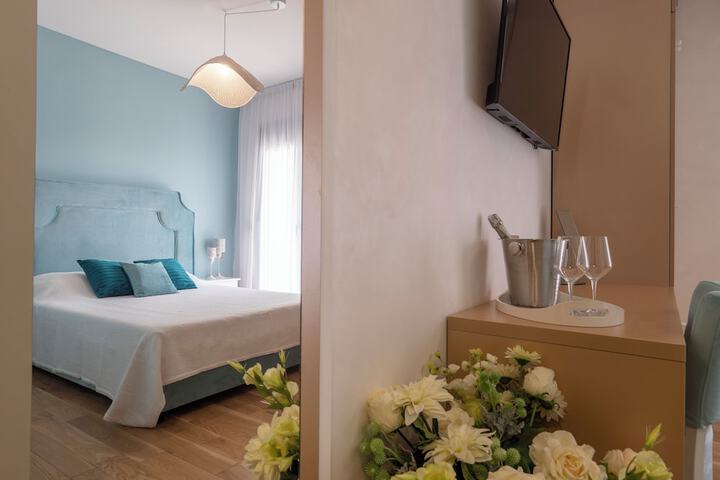 Room 54 of 166