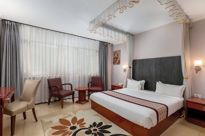 Room 30 of 75