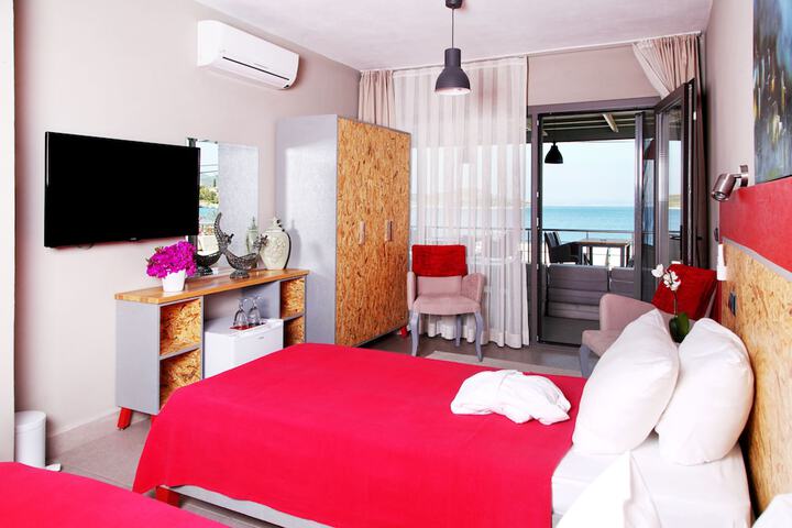 Room 6 of 20