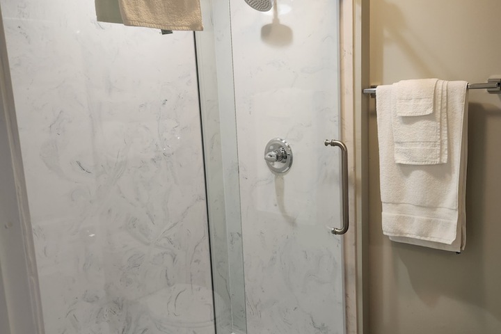 Room 11 of 12