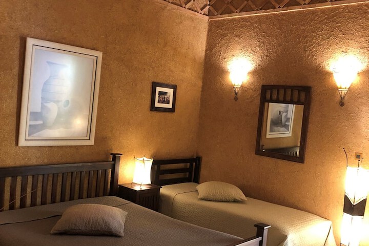 Room 22 of 74