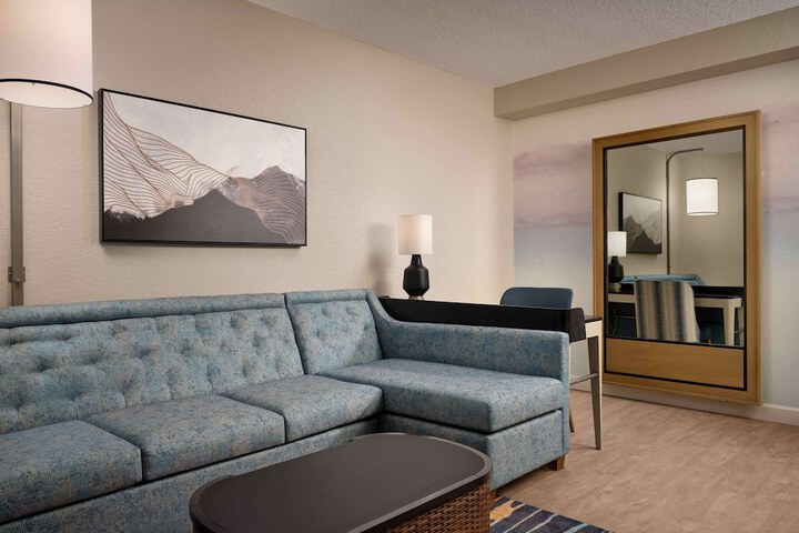 Room 17 of 70