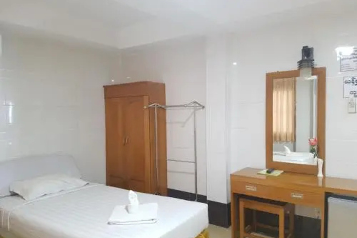 Room 2 of 12