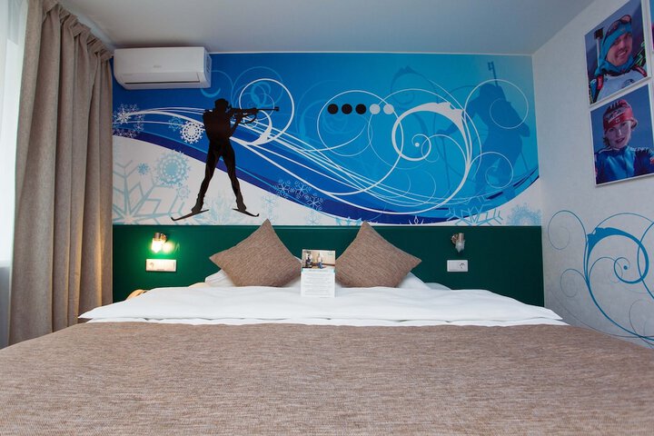 Room 27 of 70