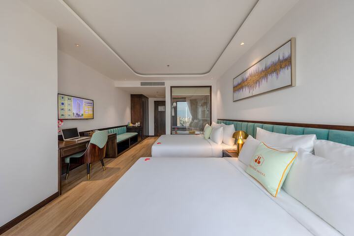 Room 27 of 64