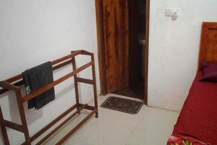 Room 9 of 52