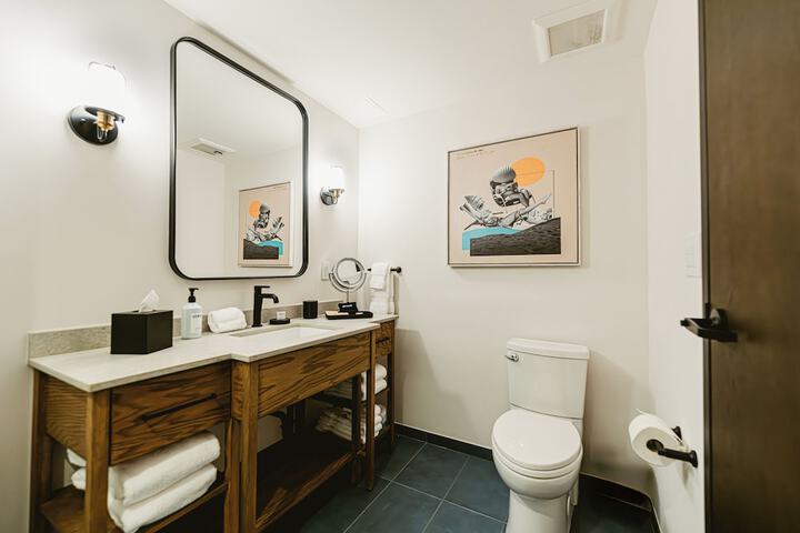 Room 19 of 40