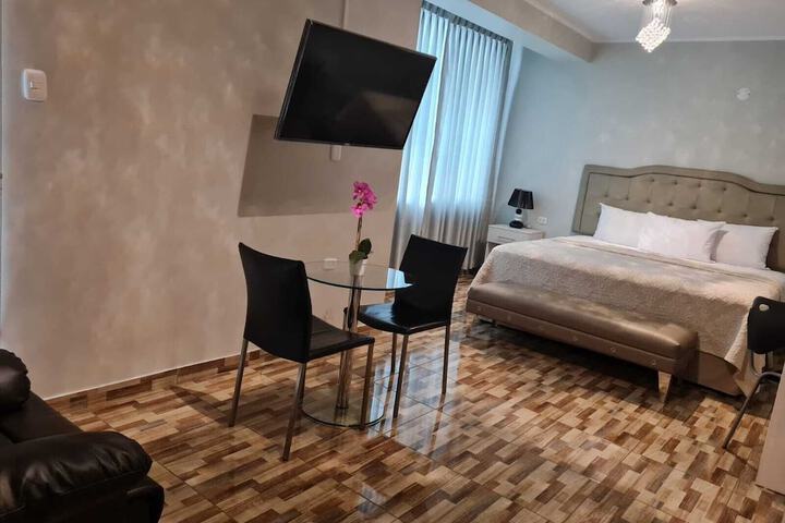 Room 3 of 12