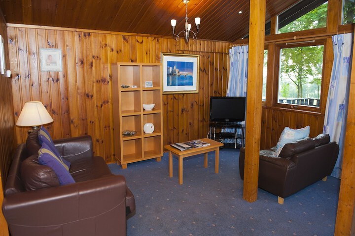 Room 15 of 44