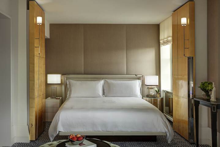 Room 22 of 59